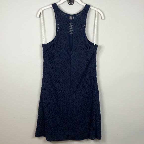 Lilly Pulitzer navy crochet shift dress - Picture 3 of 10